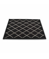 ALFOMBRA FELPUDO NEGRO ROMBOS BLANCOS 40x60cm - D029  